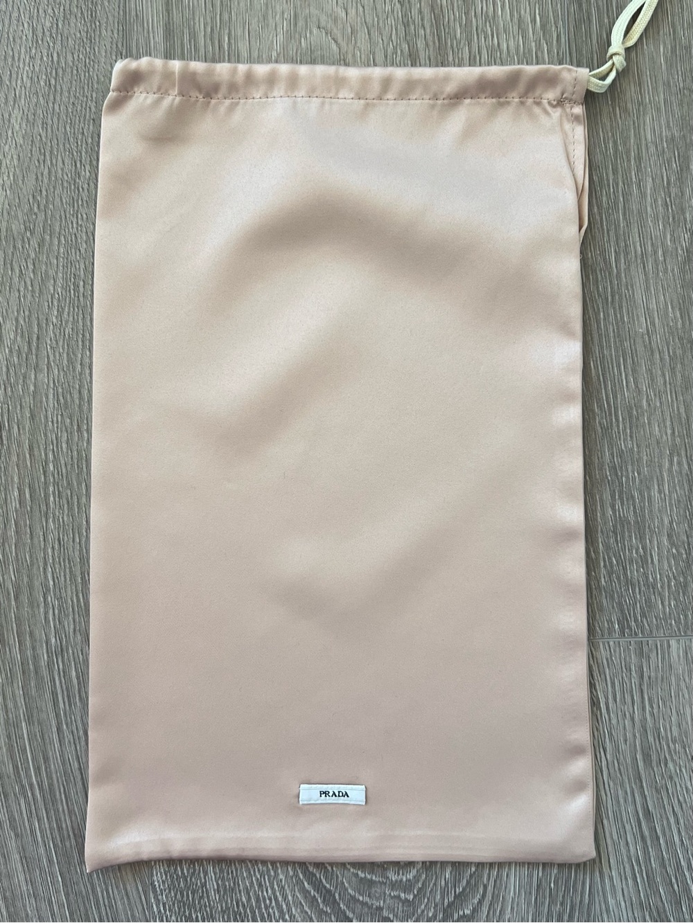 Prada dust bag (C804)